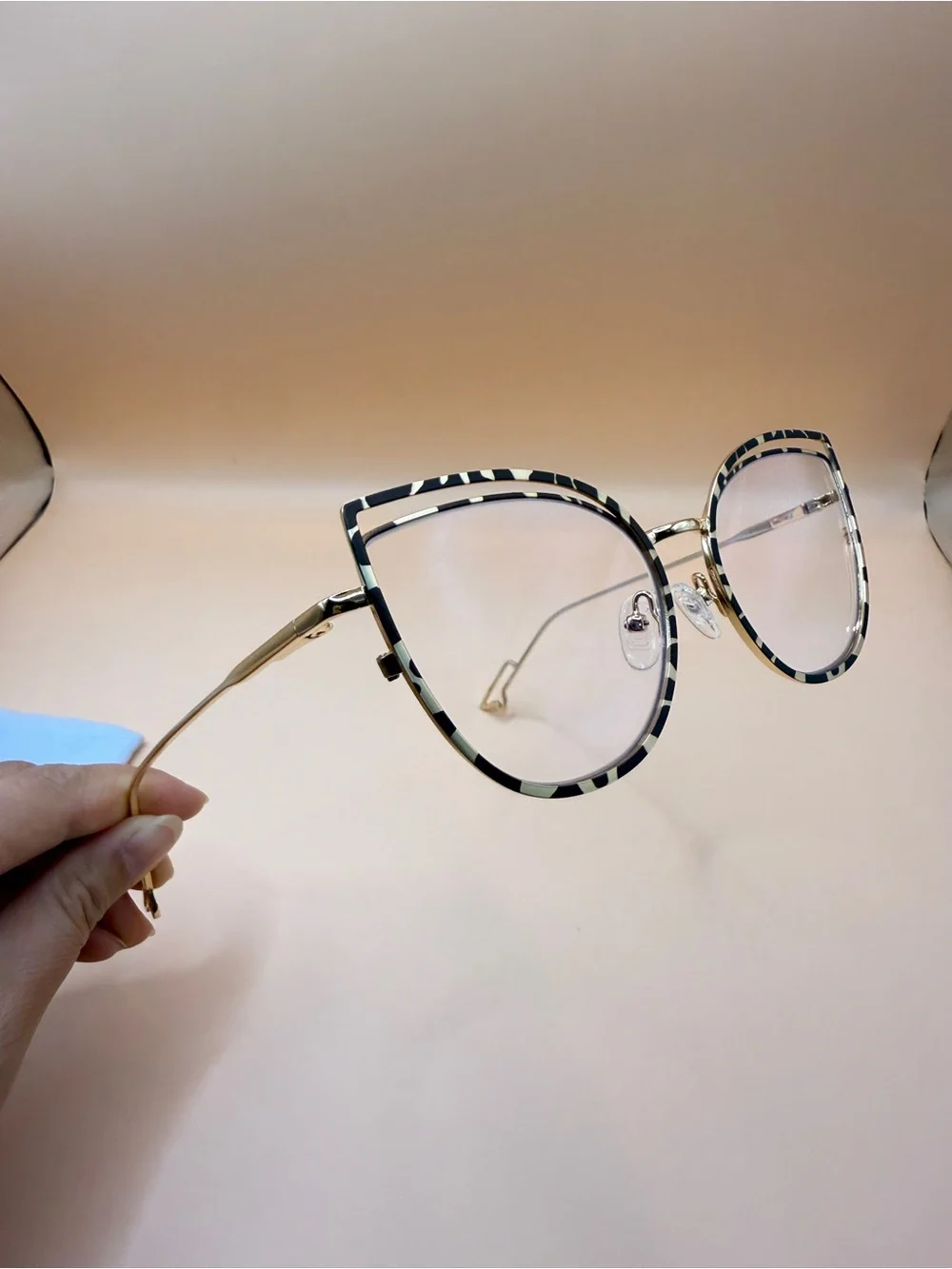 Women’s Cat-Eye Fashion Glasses in Tortoiseshell and Gold, No prescription